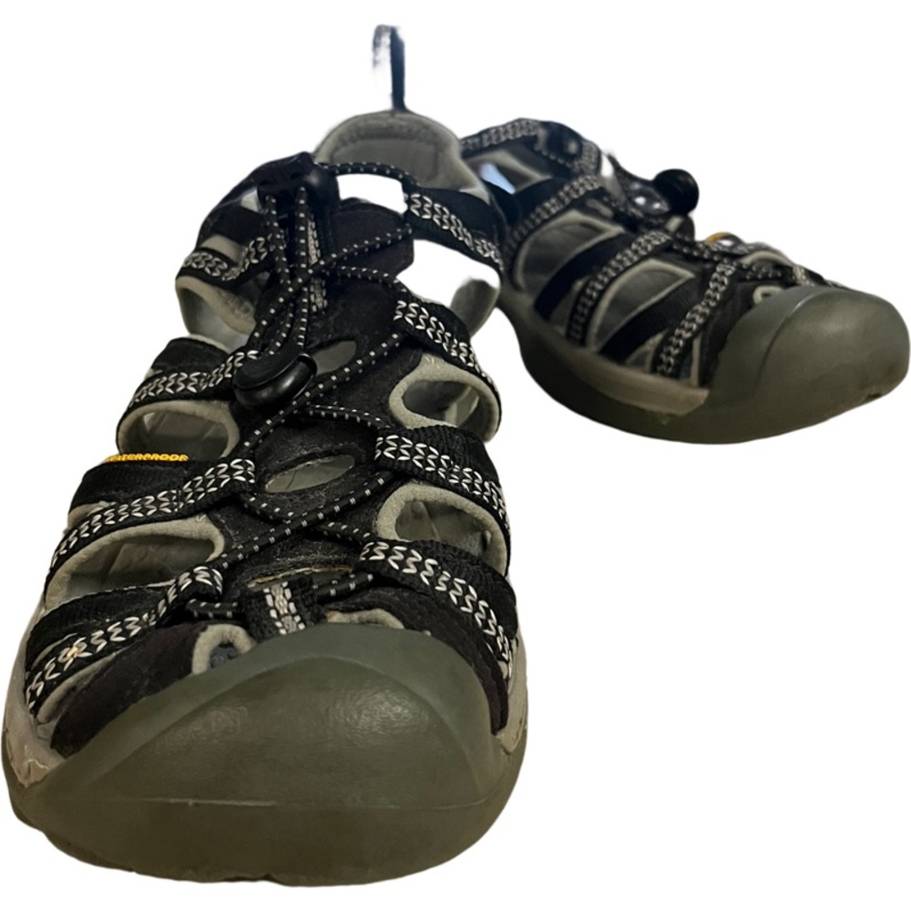 Keen Whisper Waterproof Hiking Sandals Black and Gray Women's size 10